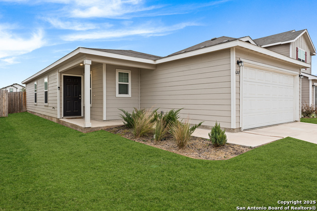 6247 Silver Pegasus Property Photo 2