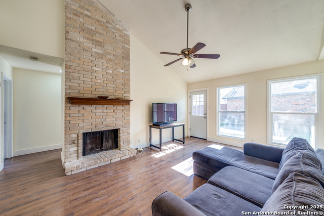 8533 Wood Arbor Property Photo 4