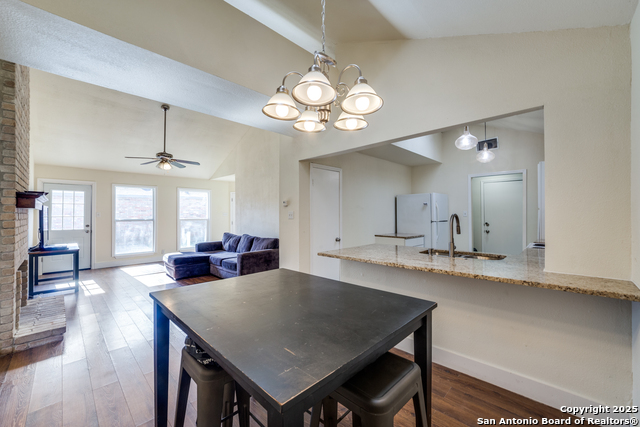 8533 Wood Arbor Property Photo 14