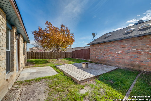 8533 Wood Arbor Property Photo 23