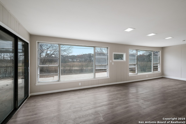 5118 Ferrington Property Photo 13