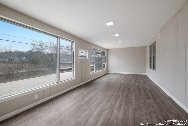 5118 Ferrington Property Photo 14