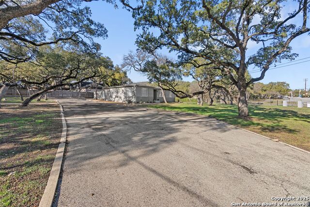 6905 West Ave Property Photo 28