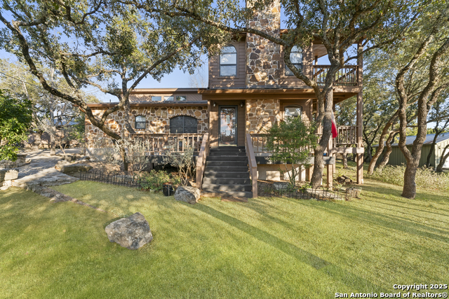 1560 Roadrunner Ln Property Photo 1