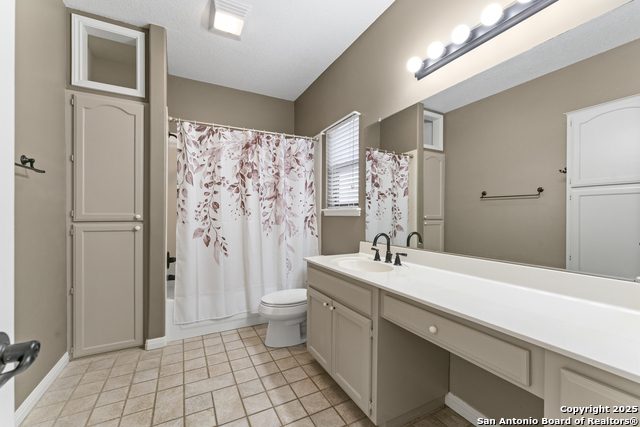 1560 Roadrunner Ln Property Photo 17