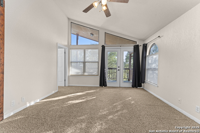 1560 Roadrunner Ln Property Photo 22