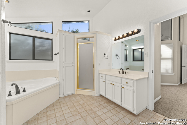 1560 Roadrunner Ln Property Photo 27