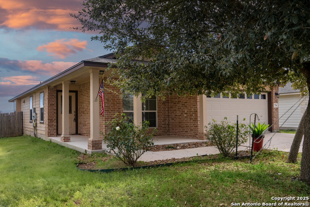 734 Wolfeton Way Property Photo 1