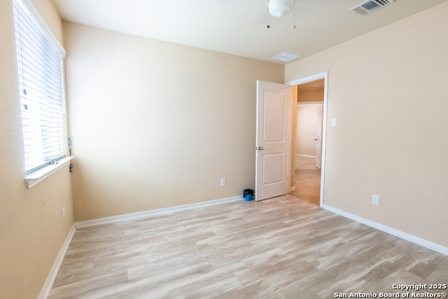734 Wolfeton Way Property Photo 20