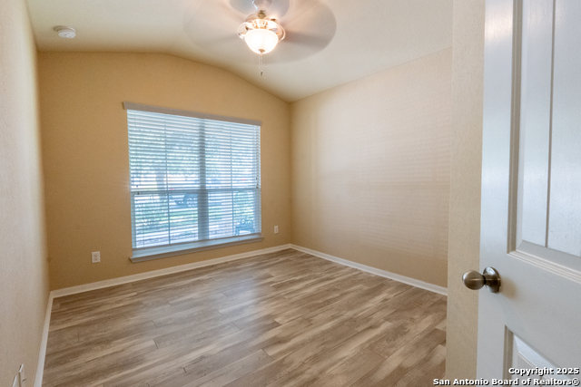 734 Wolfeton Way Property Photo 24