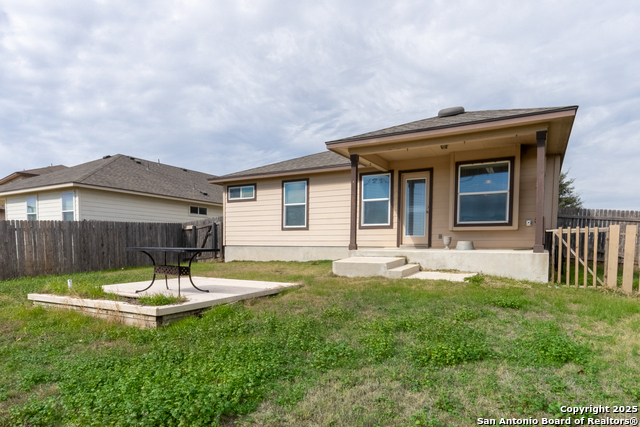 734 Wolfeton Way Property Photo 29
