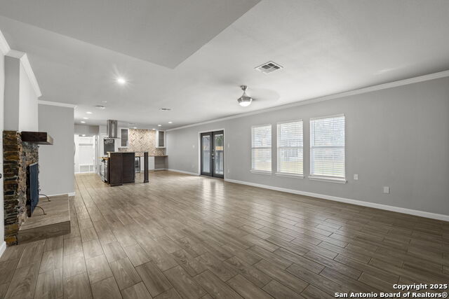 206 Grotto Blvd Property Photo 5