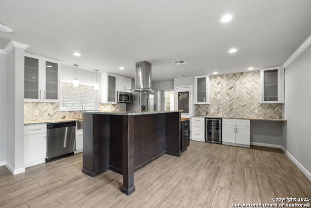206 Grotto Blvd Property Photo 8