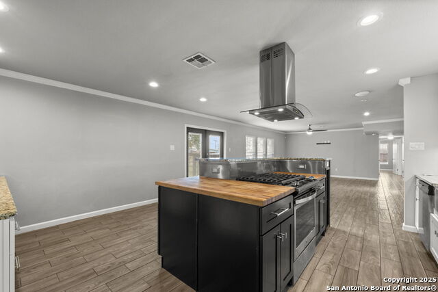 206 Grotto Blvd Property Photo 13