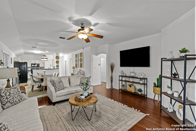 9151 Everton Property Photo 1