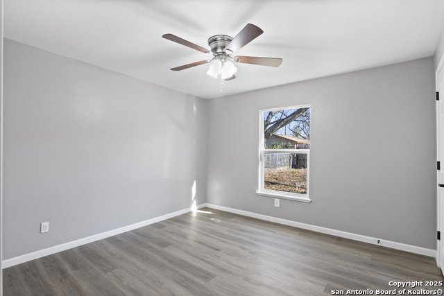 422 Apolonio St Property Photo 9