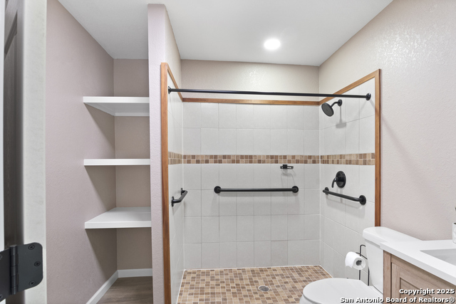 422 Apolonio St Property Photo 12