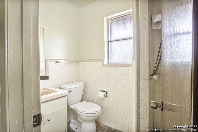 127 Roesler Rd Property Photo 24