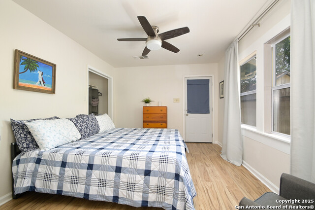 208 Mission St Property Photo 8
