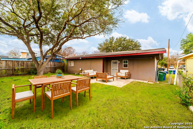 9306 La Ronda Property Photo 21