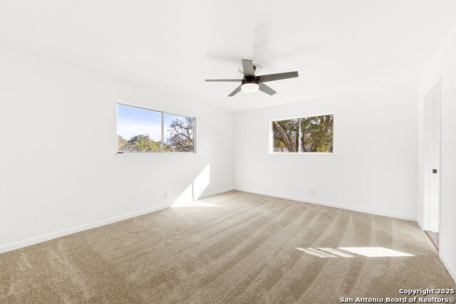 242 Yosemite Dr Property Photo 20