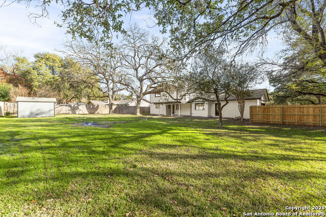 242 Yosemite Dr Property Photo 26