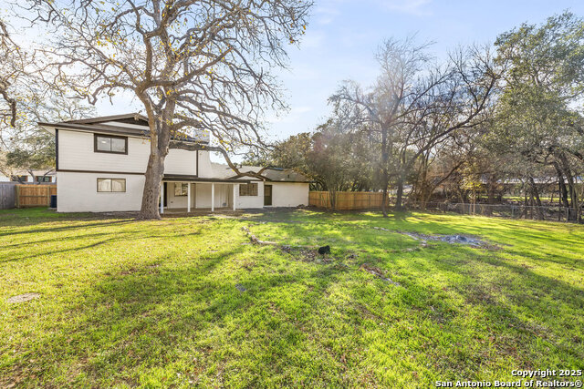 242 Yosemite Dr Property Photo 28