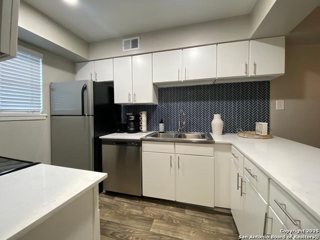 743 Brynes Dr Property Photo 2