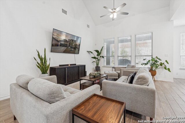 12217 Tower Forest Property Photo 9
