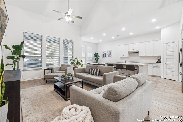 12217 Tower Forest Property Photo 10