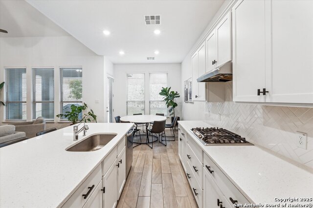 12217 Tower Forest Property Photo 16