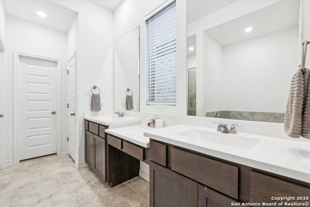 12217 Tower Forest Property Photo 21
