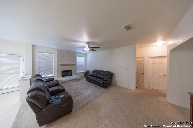 8926 Firebaugh Dr Property Photo 6