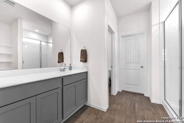 401 Signe Property Photo 16