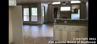 1738 Hadbury Ln Property Photo 3