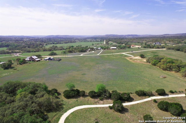 348 Lipan Apache Property Photo 3