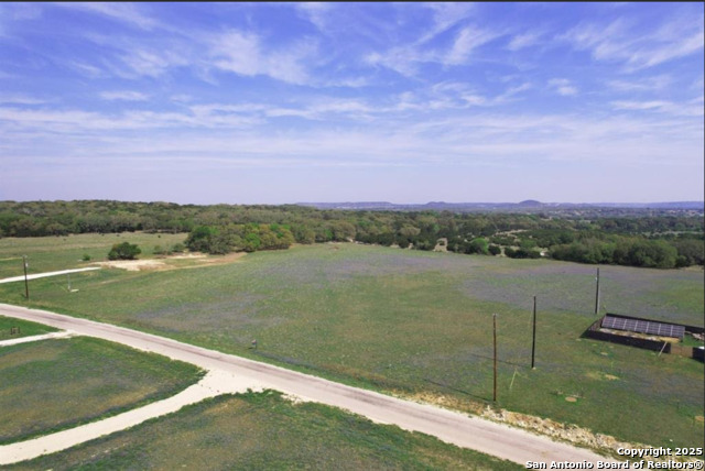 348 Lipan Apache Property Photo 4