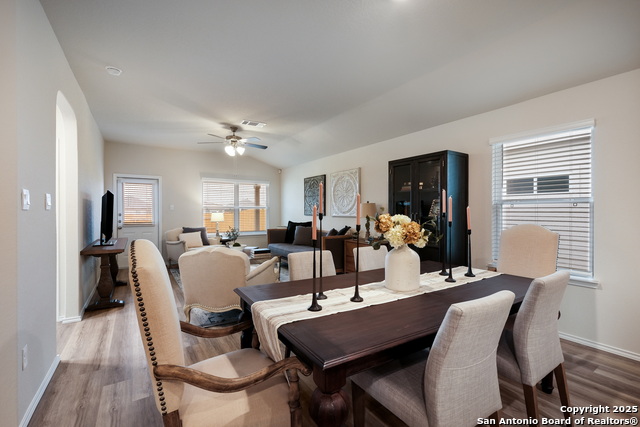 4323 Caraway Bay Property Photo 9