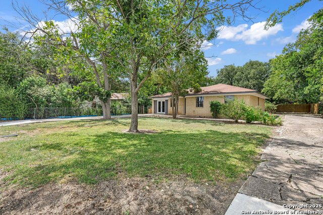 126 Haeckerville Rd Property Photo 2