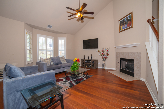 703 Lorimor Ct Property Photo 7