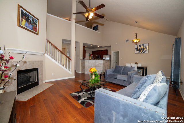 703 Lorimor Ct Property Photo 8