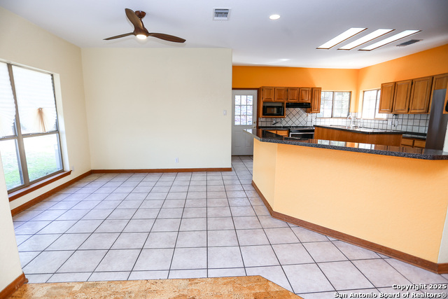 542 Silver Springs Property Photo 13