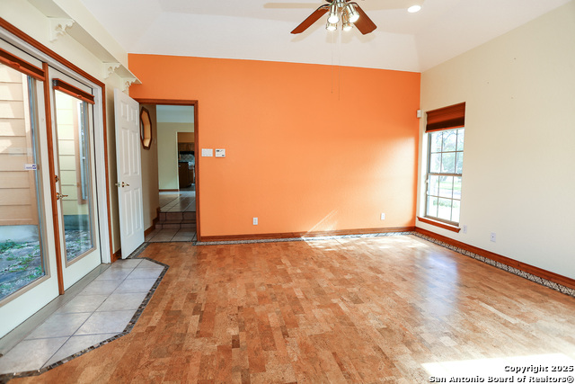 542 Silver Springs Property Photo 17