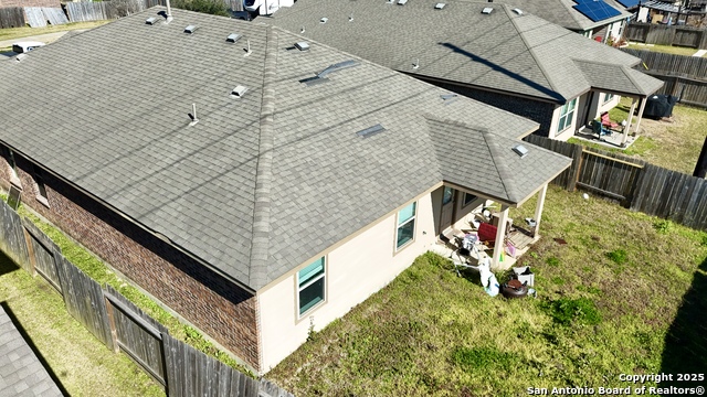 806 Autumn Flats Way Property Photo 3
