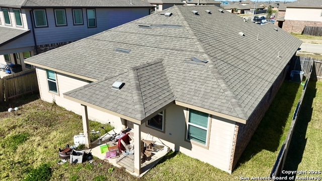 806 Autumn Flats Way Property Photo 4