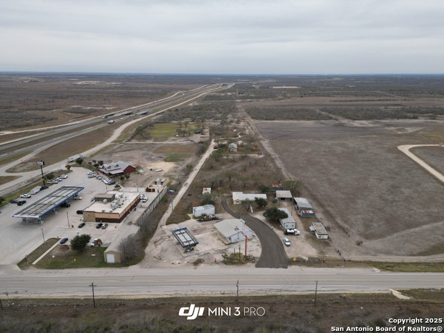 866 Fm 99 Property Photo 2