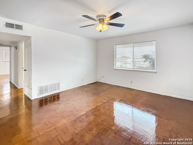 223 W Silver Sands Dr. Property Photo 2
