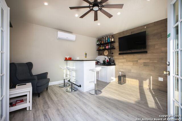 7427 Castle Trail Dr Property Photo 28