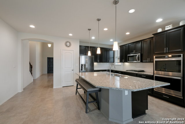 120 Aberdeen Property Photo 8
