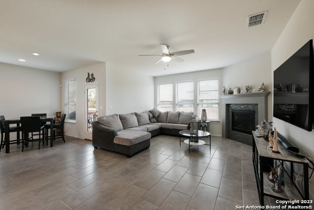 120 Aberdeen Property Photo 13